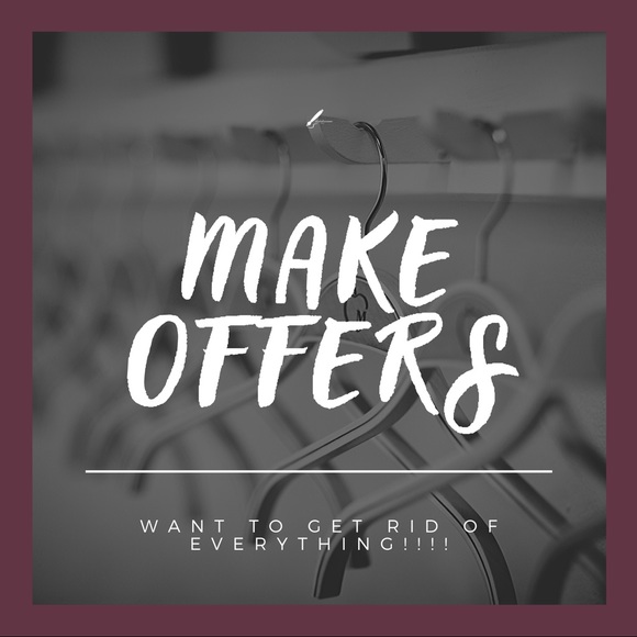 CLOSET CLEAR OUT - Picture 1 of 1